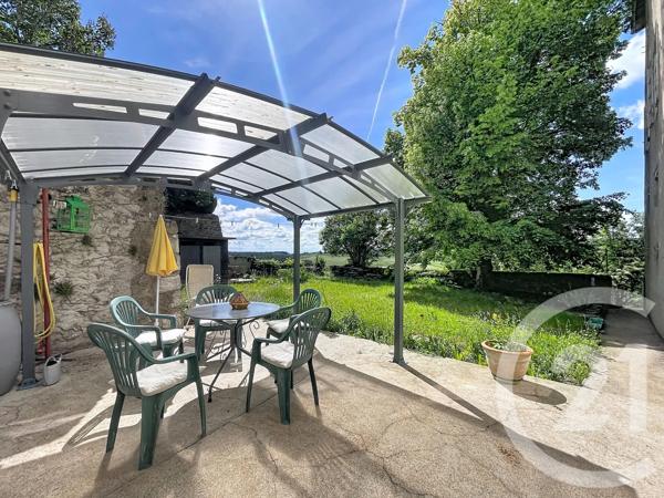 Maison à vendre  5 pièces - 120,02 m 2   ST JULIEN CHAPTEUIL  - 43