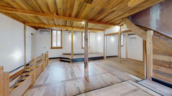 Troyes, Local Commercial Libre, Sans Droit d'entrée