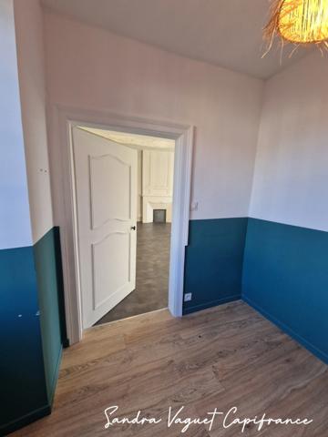 Appartement bourgeois T3 hyper centre de PONTIVY 81 m2