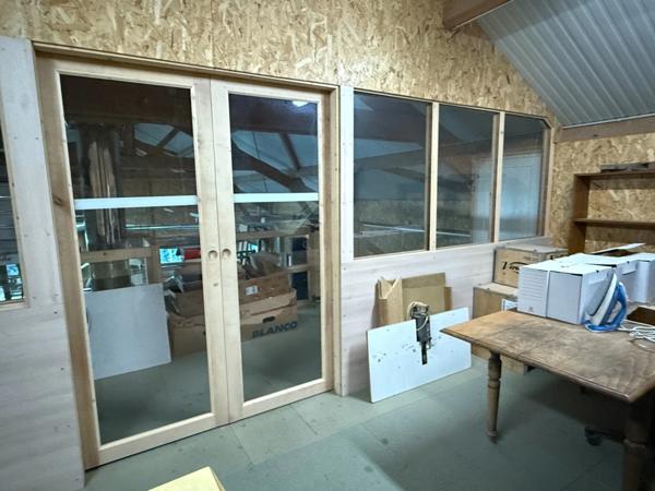 Fonds de commerce et murs, MENUISERIE ET EBENISTERIE 350 000 €