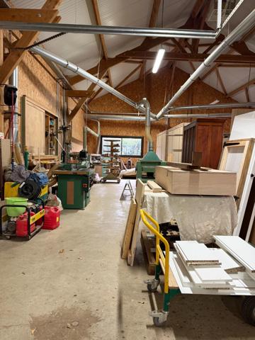 Fonds de commerce et murs, MENUISERIE ET EBENISTERIE 350 000 €