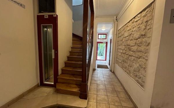 Appartement à louer    1 pièce • 18,15 m2 Boulogne-Billancourt