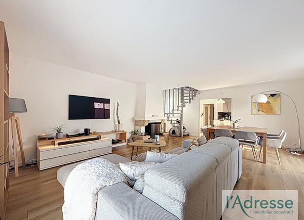 31780 Castelginest Maison 6 pièce(s) 152 m2