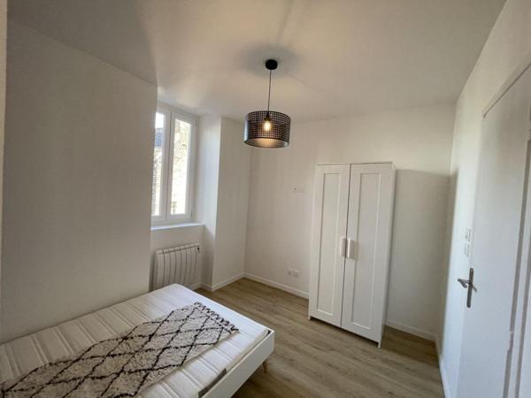 A LOUER : T3 à LILLE • Rue du Sec Arembault - Centre / republique • 1 125 € CC • Réf. G432-5