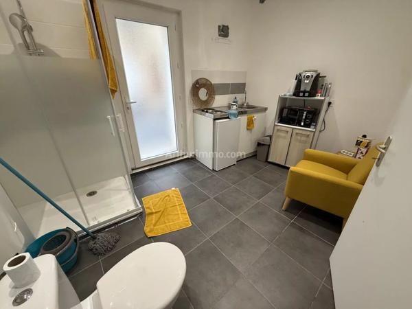 Location Bureau 3 pièces 45 m2 à Clermont-l'Hérault