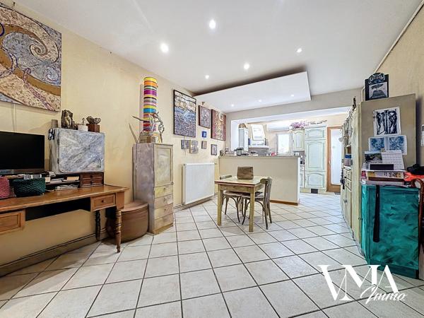 À VENDRE – Appartement T2 avec grand extérieur et dépendance – Décines-Charpieu Détails des diagnostics énergétiques