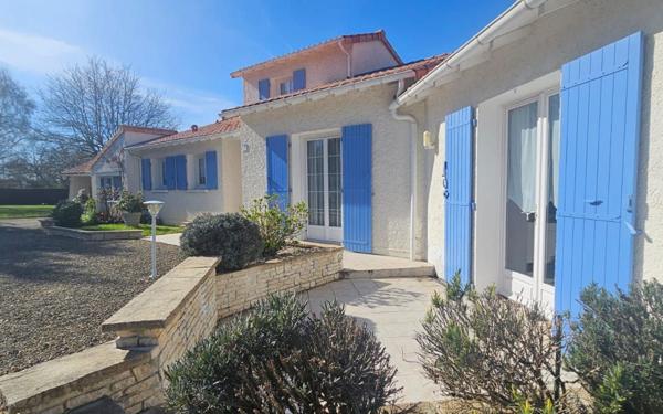 Maison à vendre    5 pièces •  Fontaine-le-Comte