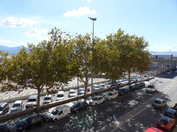 AJACCIO centre charmant T3 62m2 entièrement rénové vue sur mer Ajaccio (20000)