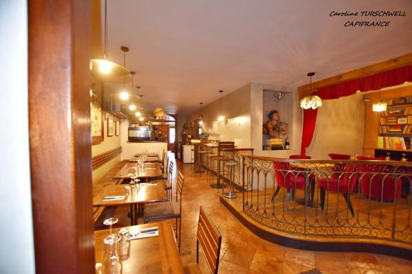 CUERS (83) - IMMEUBLE DE VILLAGE A VISITER SANS TARDER