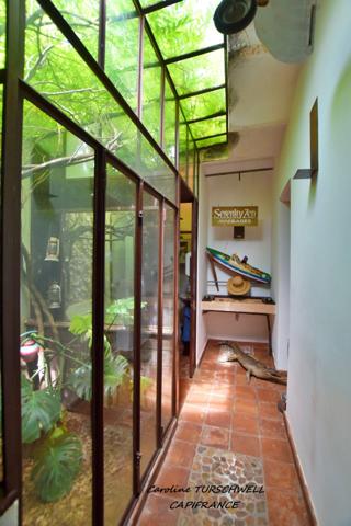 CUERS (83) - IMMEUBLE DE VILLAGE A VISITER SANS TARDER