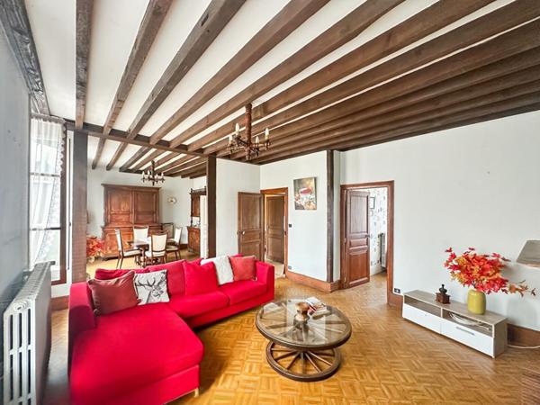 COUP DE COEUR  A CHARLEVILLE MEZIERES  ? Maison de charme + terrain agricole avec garage (option) ? à partir de 151.000