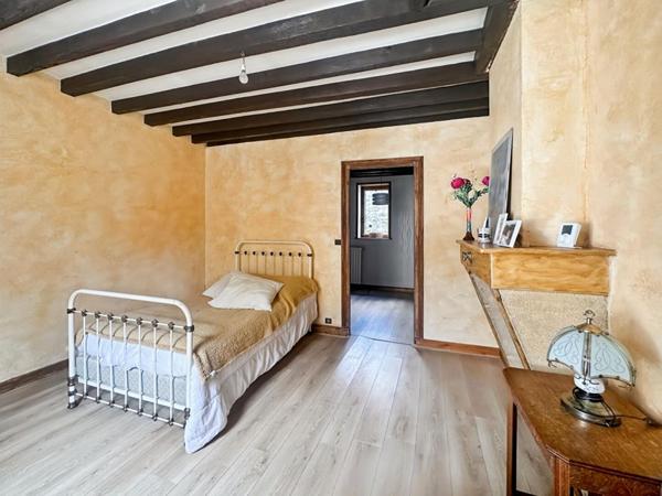 COUP DE COEUR  A CHARLEVILLE MEZIERES  ? Maison de charme + terrain agricole avec garage (option) ? à partir de 151.000