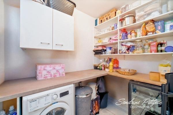 Exclusivité à SAINT ANDRÉ DE CORCY – Bel appartement T3 de 67 m², 2 chambres + buanderie, terrasse et garage