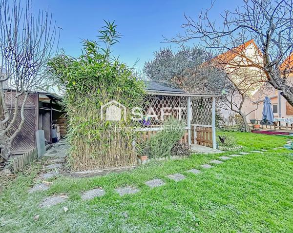 Maison individuelle avec une chambre au RDC