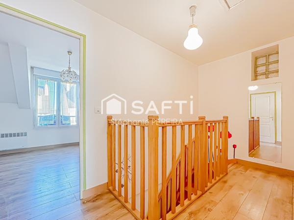 Maison individuelle avec une chambre au RDC