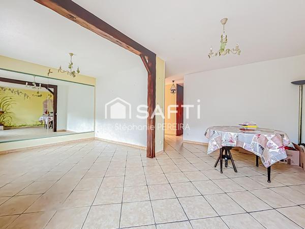 Maison individuelle avec une chambre au RDC