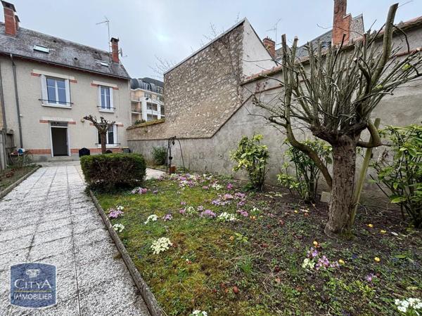 Maison à louer 5 pièces 122.18m² Orléans (45000)