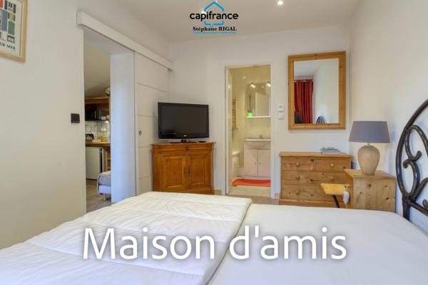 Maison à vendre 7 pièces PUY L'EVEQUE (46) Maison  + maison d'amis + grange sur terrain de 953m2