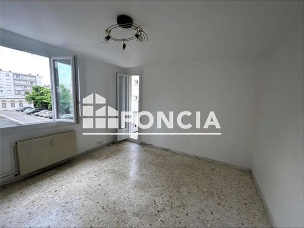 Location Appartement 3 pièces 61.9 m² - 21 RUE MARX DORMOY Valence 26000