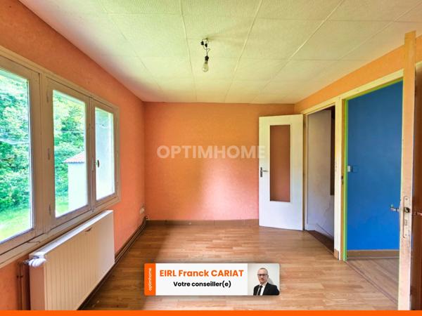 MAISON DE 117 M² AVEC UNE DÉPENDANCE, L’ENSEMBLE SUR 818 M² DE TERRAIN CLOS.