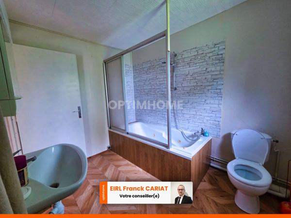 MAISON DE 117 M² AVEC UNE DÉPENDANCE, L’ENSEMBLE SUR 818 M² DE TERRAIN CLOS.