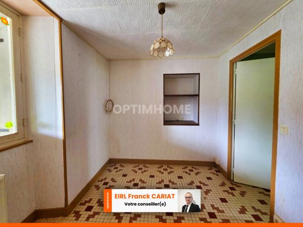 MAISON DE 117 M² AVEC UNE DÉPENDANCE, L’ENSEMBLE SUR 818 M² DE TERRAIN CLOS.