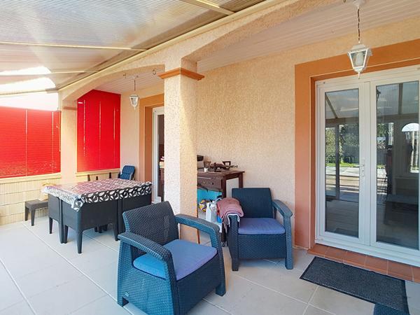 A VENDRE - Maison de plain-pied avec piscine - 3 chambres - SAINT LYS (31470)