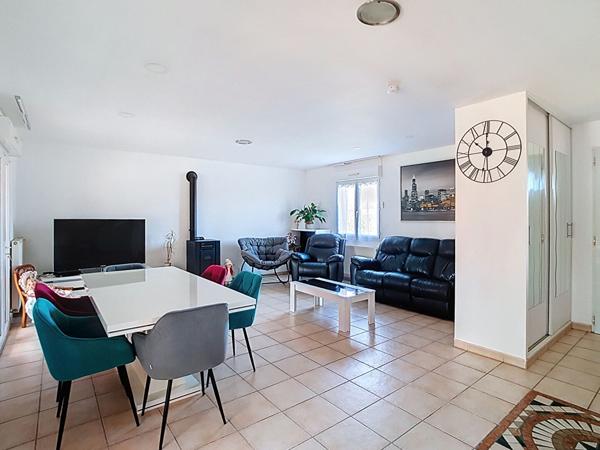 A VENDRE - Maison de plain-pied avec piscine - 3 chambres - SAINT LYS (31470)