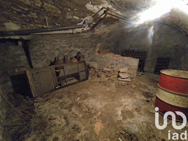 Immeuble à vendre 322 m² Saint-Étienne-les-Orgues