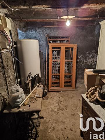 Immeuble à vendre 322 m² Saint-Étienne-les-Orgues