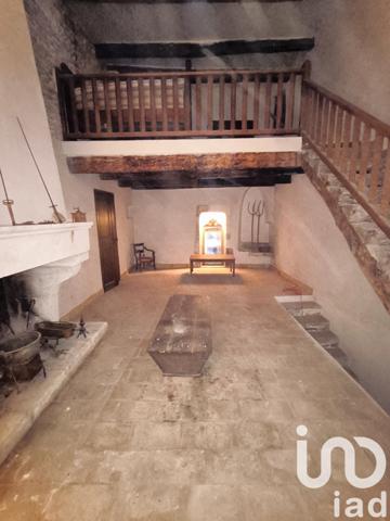 Immeuble à vendre 322 m² Saint-Étienne-les-Orgues