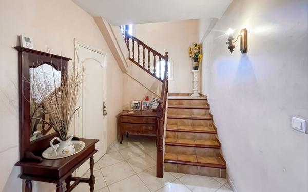 Maison à vendre    7 pièces •  Valras-Plage