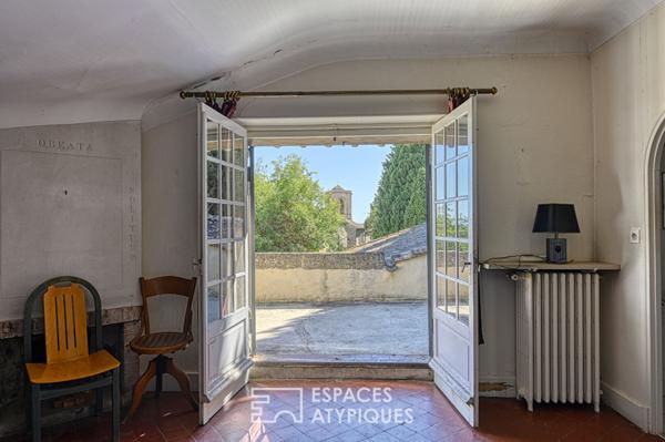 Elégance patrimoniale et son jardin suspendu à réinventer