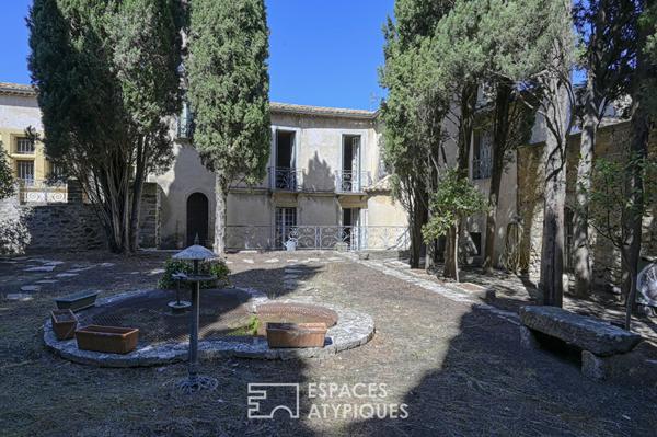 Elégance patrimoniale et son jardin suspendu à réinventer