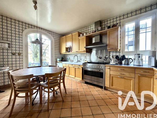 Maison à vendre 9 pièces 262 m² Sceaux