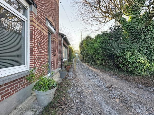 Maison de charme 240 m² – 7 chambres – Jardin Sud-Ouest – Dépendances – Calme et centre