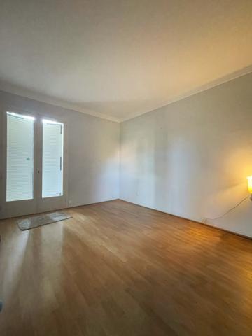 Maison
         6 pièces
        - 210 m² 349 000 € *
