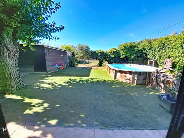 Rare, dans corps de logis du XVI e siècle, Maison de 191,64 m², 4 chambres sur 832 m² clos et arboré