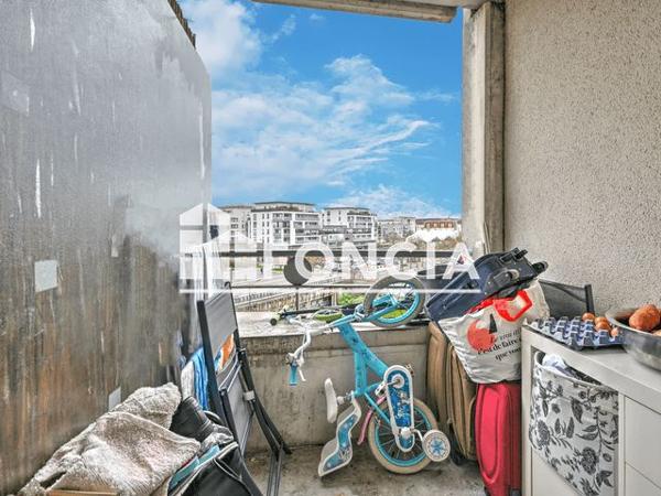 À vendre Studio 24 m² - Cergy 95800