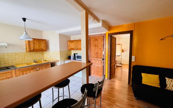 Appartement à vendre    2 pièces • 40 m2 Sète