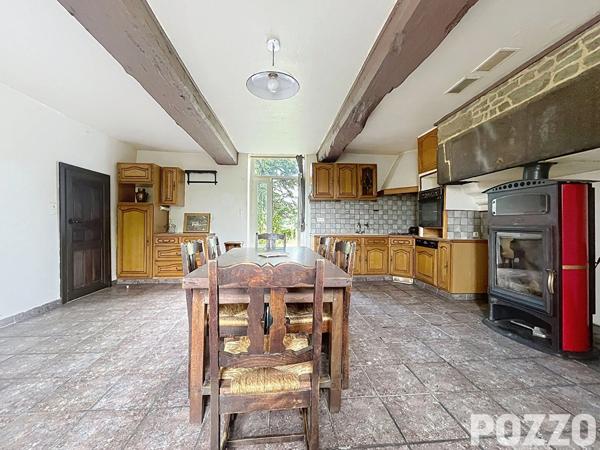 A Vendre - Mortain Bocage - Maison 5 pièce(s) 180.48 m² - MAISON DE MAÎTRE MORTAIN BOCAGE