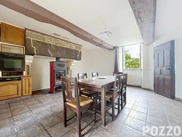 A Vendre - Mortain Bocage - Maison 5 pièce(s) 180.48 m² - MAISON DE MAÎTRE MORTAIN BOCAGE