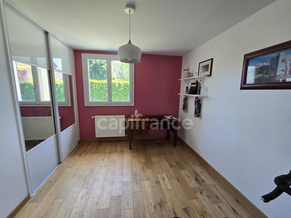 Ballainvilliers - À vendre : maison 8 pièces/ 5 chambres – volumes et charme au rendez-vous !
