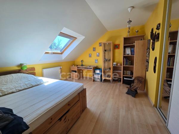 Ballainvilliers - À vendre : maison 8 pièces/ 5 chambres – volumes et charme au rendez-vous !