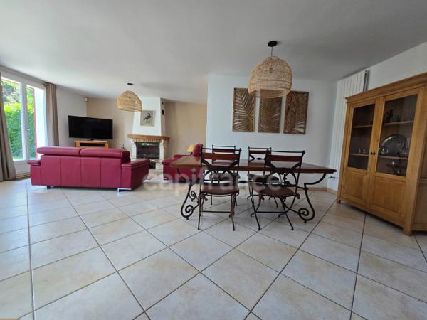 Ballainvilliers - À vendre : maison 8 pièces/ 5 chambres – volumes et charme au rendez-vous !