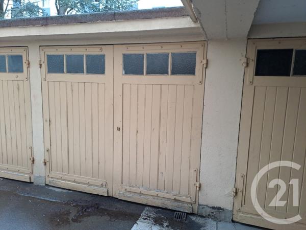 Parking à vendre  12 m2 ST ETIENNE - 42