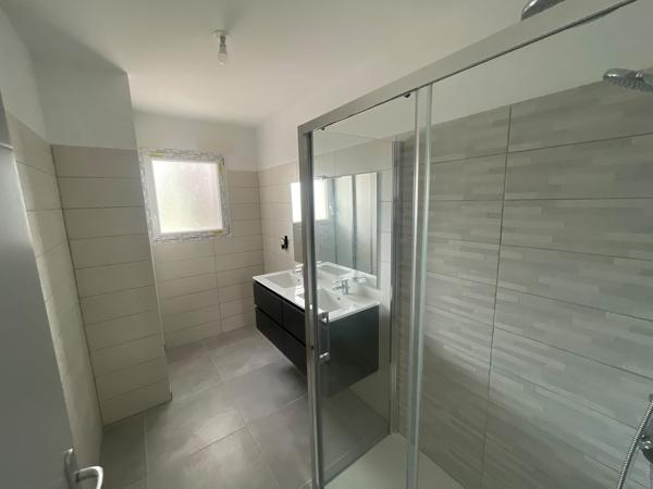 Maison neuve de plain pied avec jardin et garage Carlipa (11170)