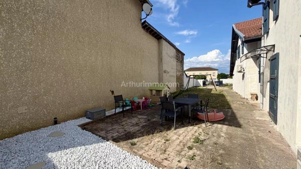 Vente                                                      Maison
                        
                     6 pièces                      115 m2                     à Les Avenières Veyrins-Thuellin