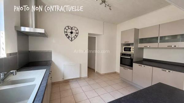 Vente                                                      Maison
                        
                     6 pièces                      115 m2                     à Les Avenières Veyrins-Thuellin