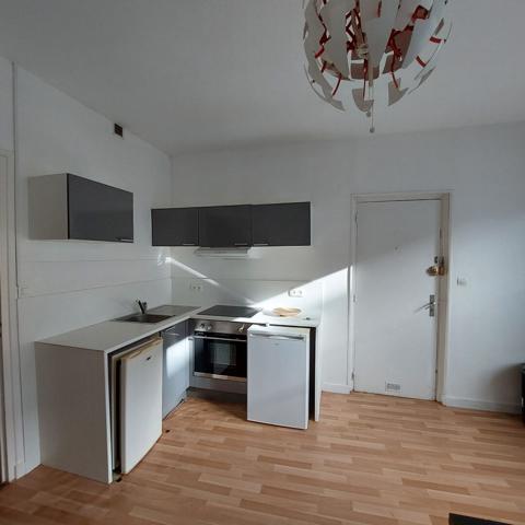 BREST APPARTEMENT T1 BIS PILIER ROUGE